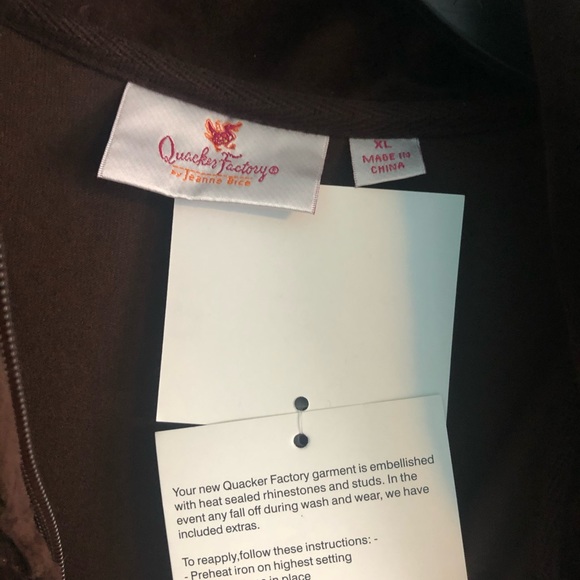 Quacker Factory Vest - Picture 5 of 7